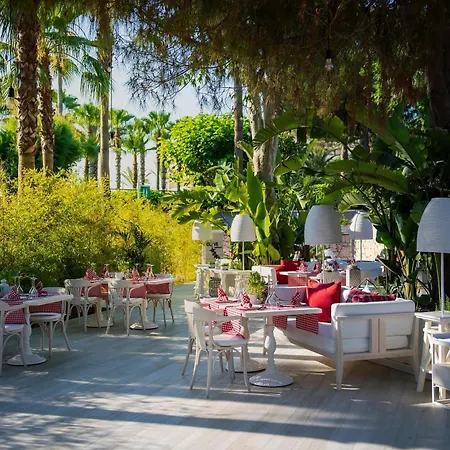 Miramare - Ultra Hotel